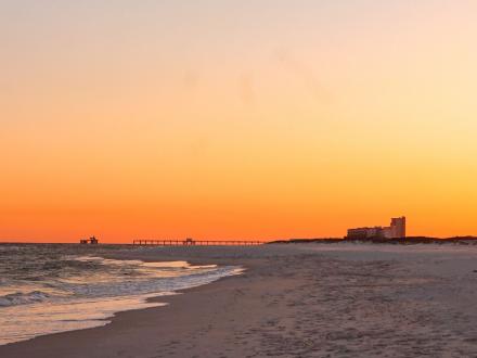 Discovering the Beauty of Sunset Orange Beach, AL: A Travel Guide